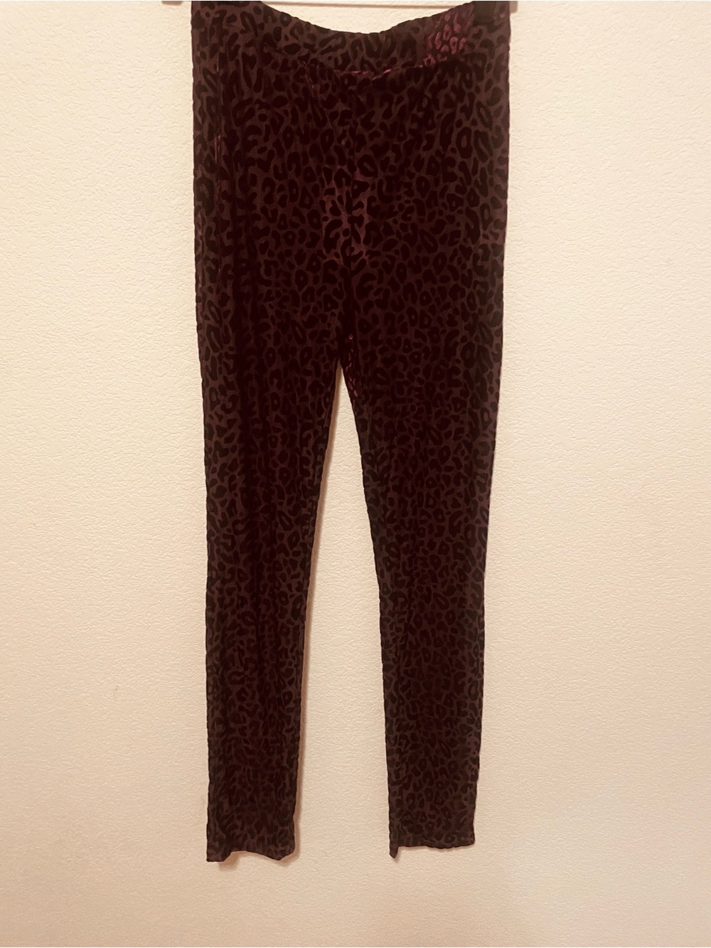 Black Velvet Leopard Print Leggings